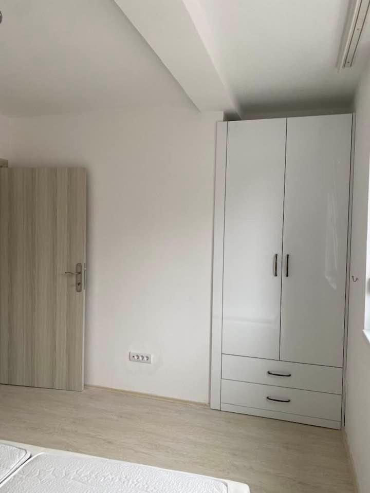 Sandra Apartmani Вършац Екстериор снимка
